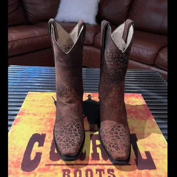 CORRAL BOOTS COWGIRL LD BROWN CHEETAH PRINT SHORT TOP - Picture 1 of 6